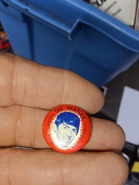 Vintage 1964 The Beatles George Harrison Pinback